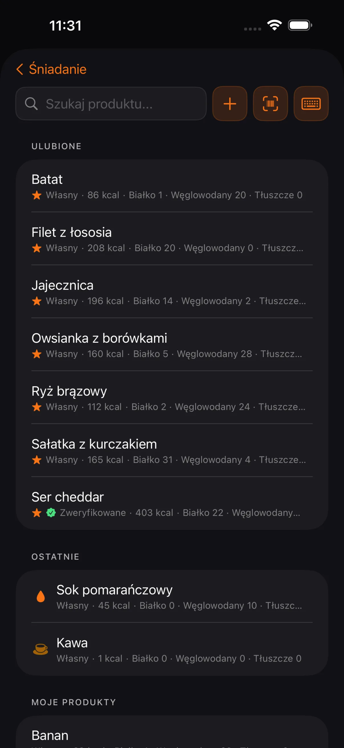 Najpierw ulubione, ostatnie i twoje produkty, żeby to, co jesz zwykle, zapisywało się jednym dotknięciem. Obok pola wyszukiwania własny produkt i skaner kodu kreskowego.
